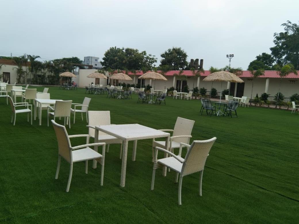 Focus Club And Resort Ranchi Exterior photo